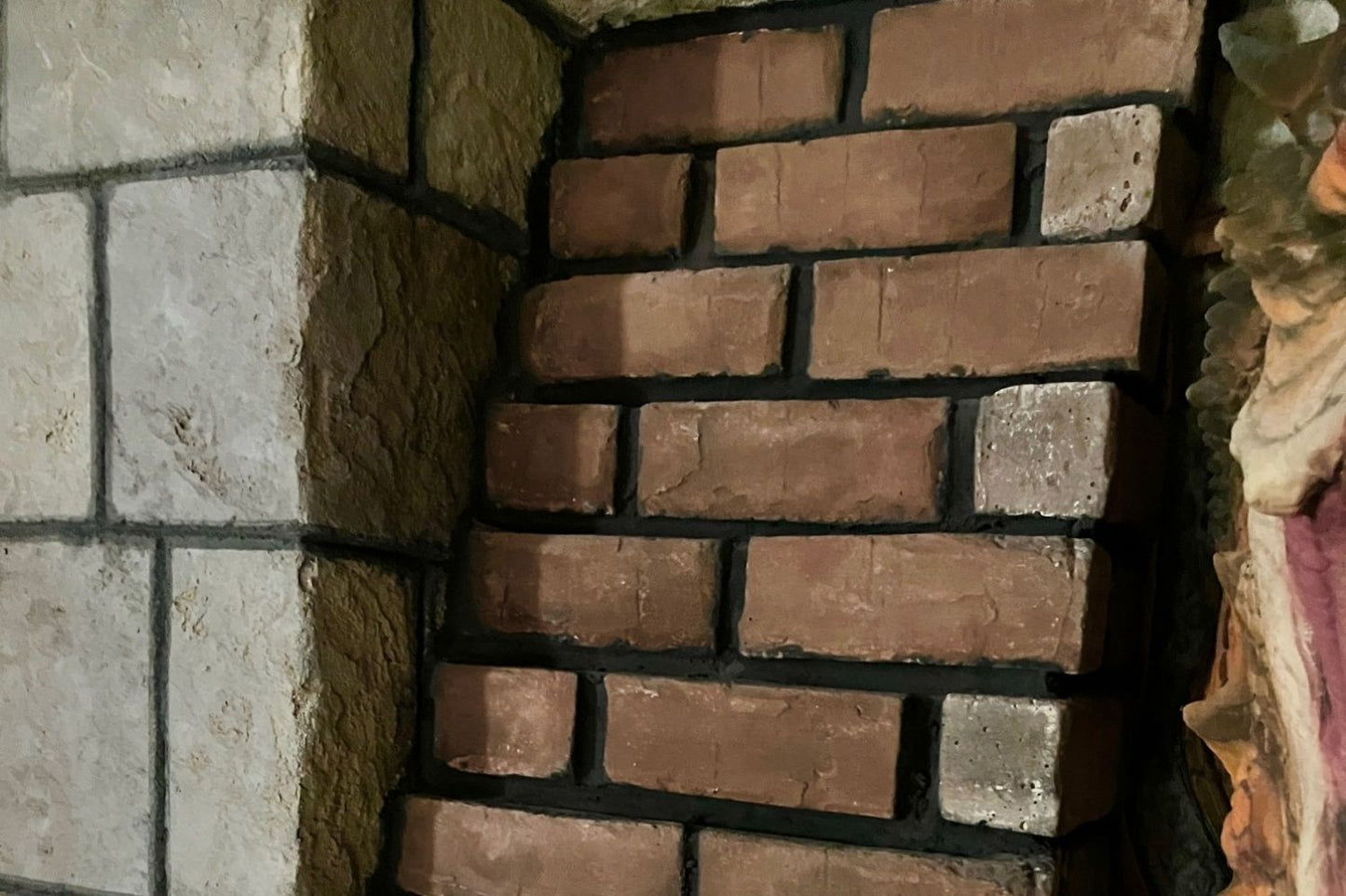 Black Bear Mountain Stone - Brick Veneer - Brookshire