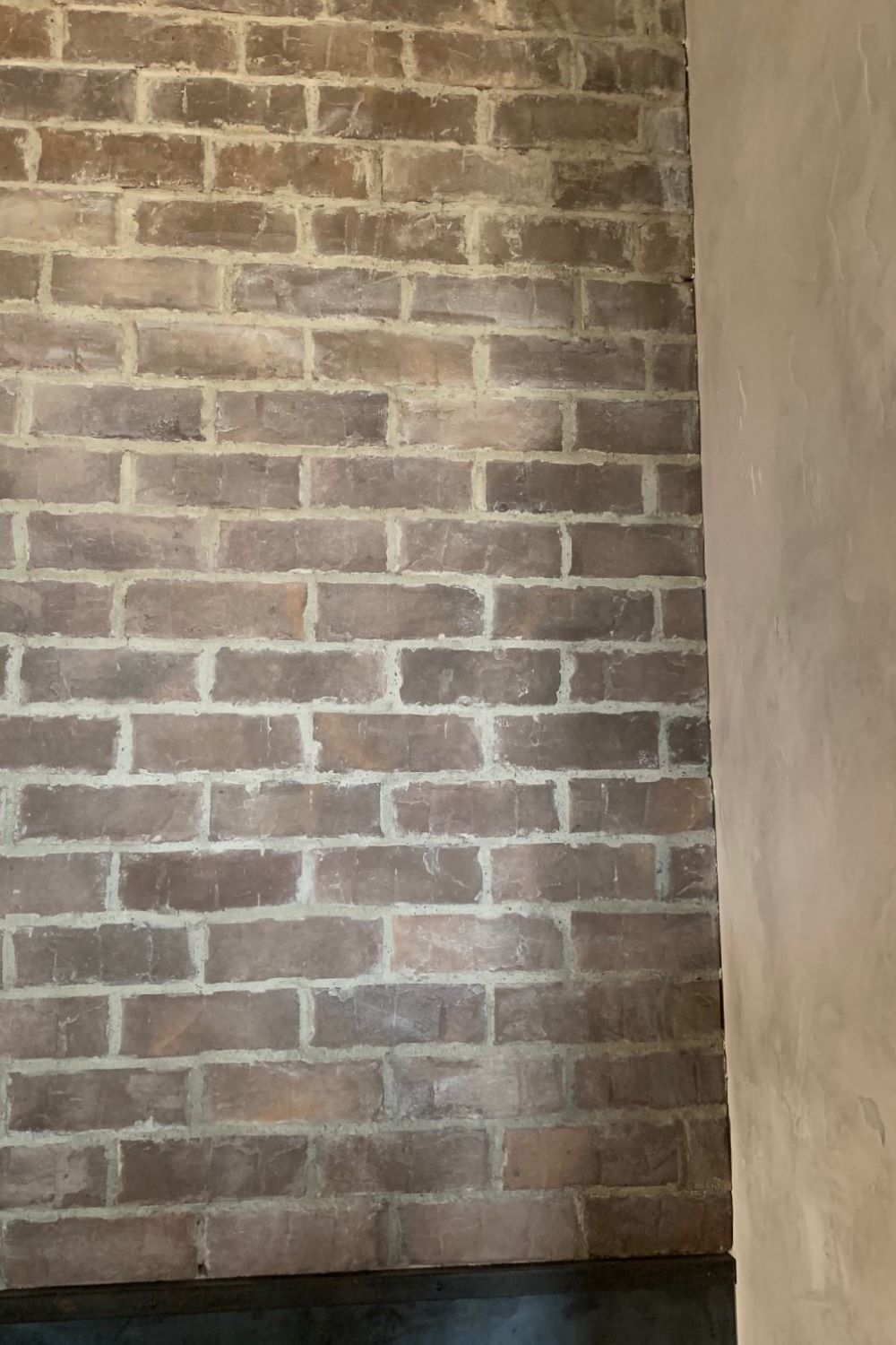 Black Bear Mountain Stone - Brick Veneer - Charleston