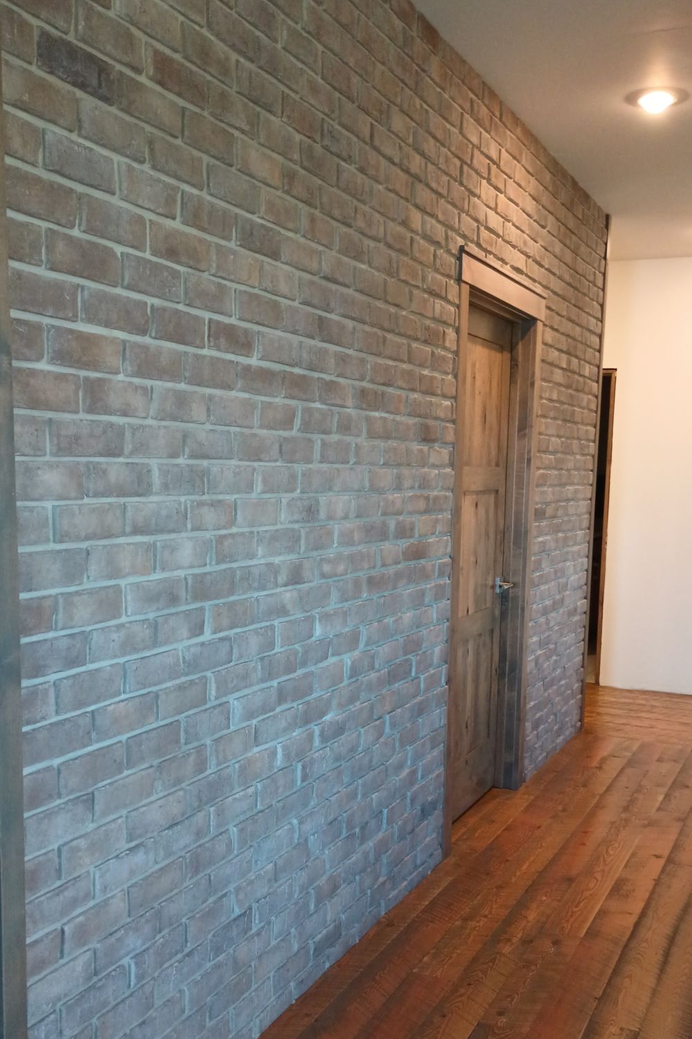 Black Bear Mountain Stone - Brick Veneer - Charleston