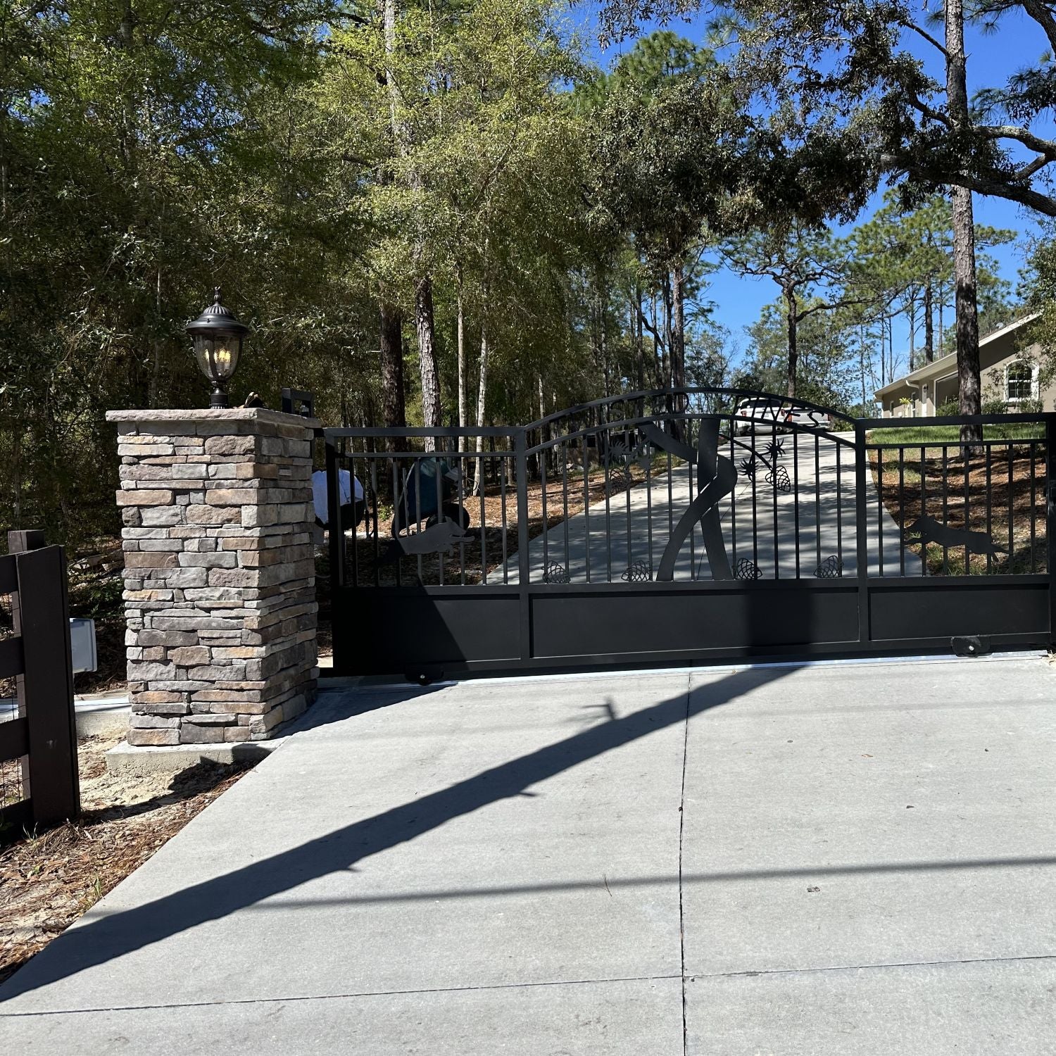 Black Bear Mountain Stone - Stone Veneer - Capstone / Hearthstone Adobe