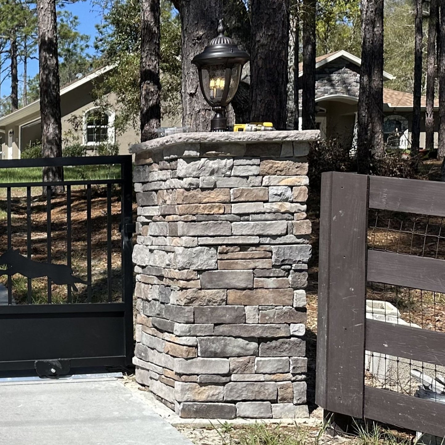 Black Bear Mountain Stone - Stone Veneer - Capstone / Hearthstone Adobe