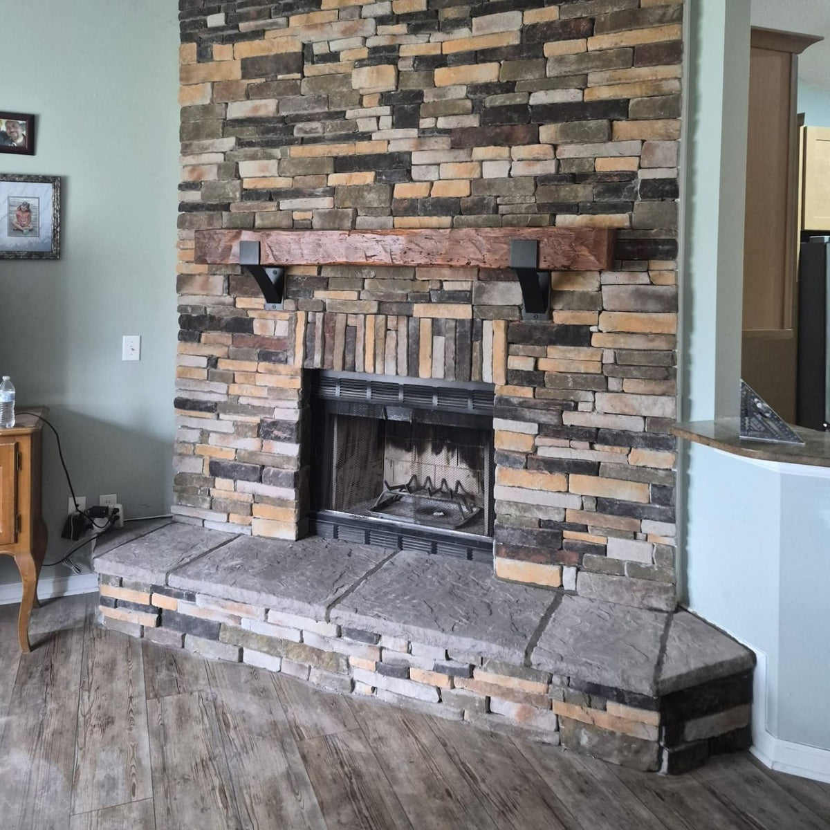 Black Bear Mountain Stone - Stone Veneer - Capstone / Hearthstone Adobe