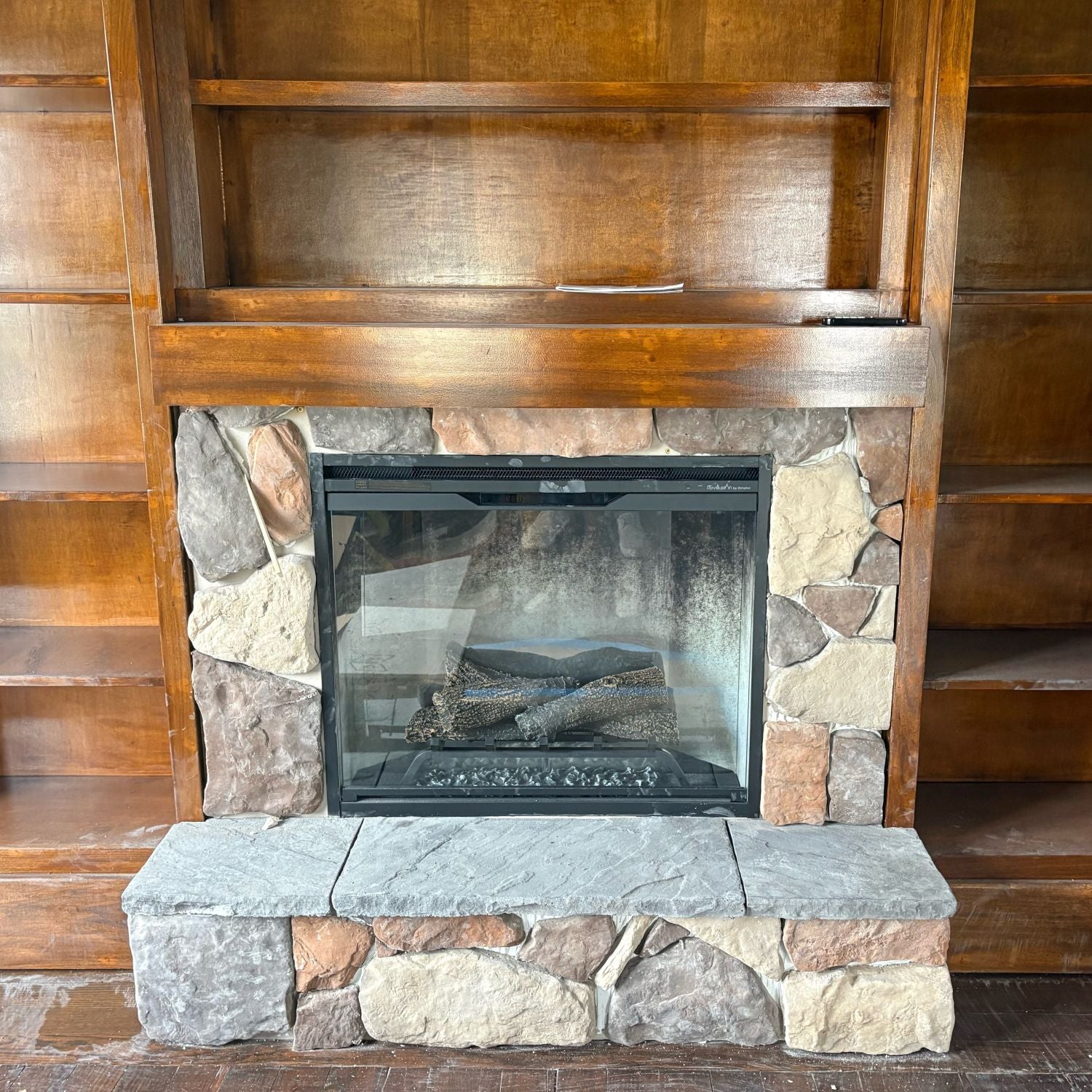 Black Bear Mountain Stone - Stone Veneer - Capstone / Hearthstone Charcoal