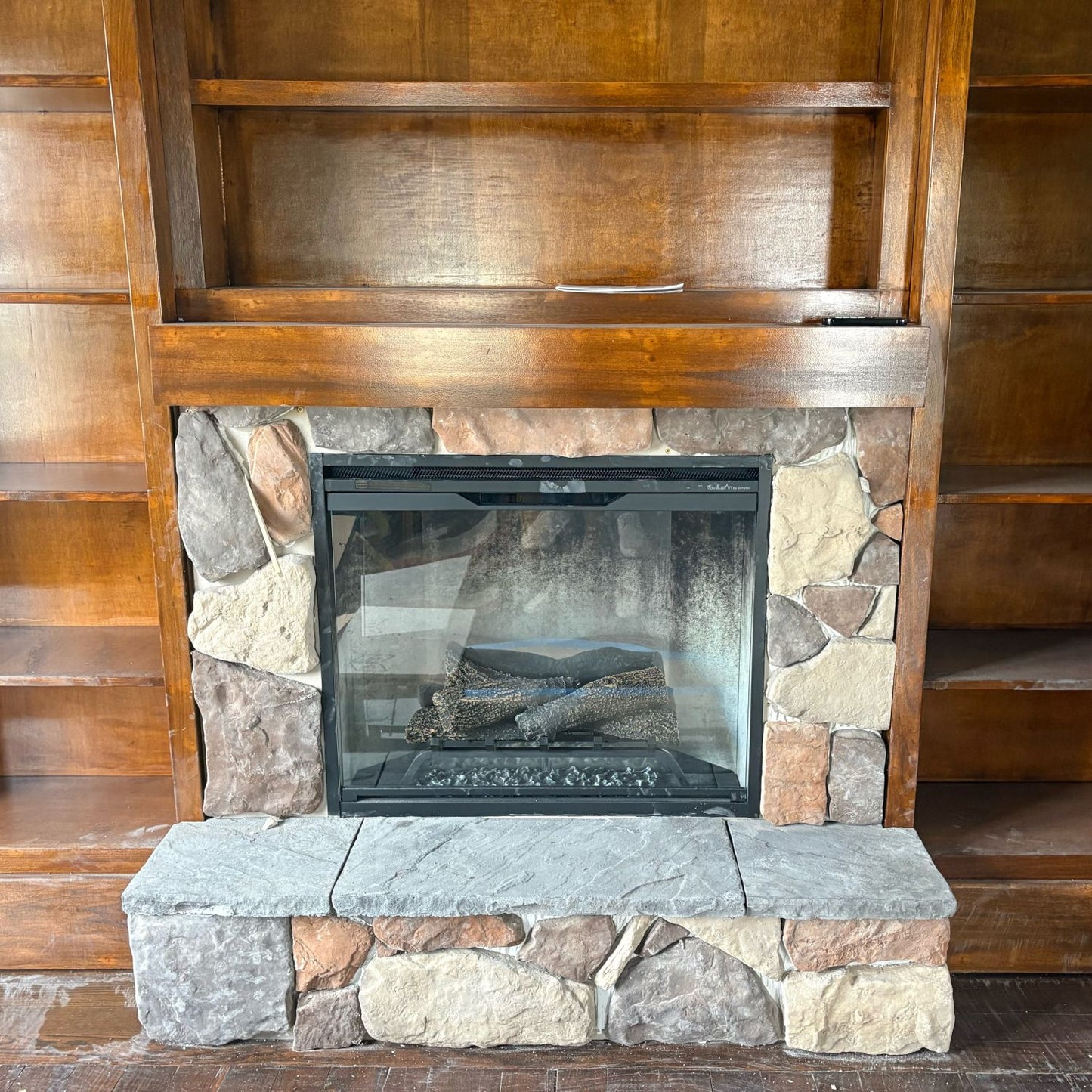 Black Bear Mountain Stone - Stone Veneer - Capstone / Hearthstone Charcoal