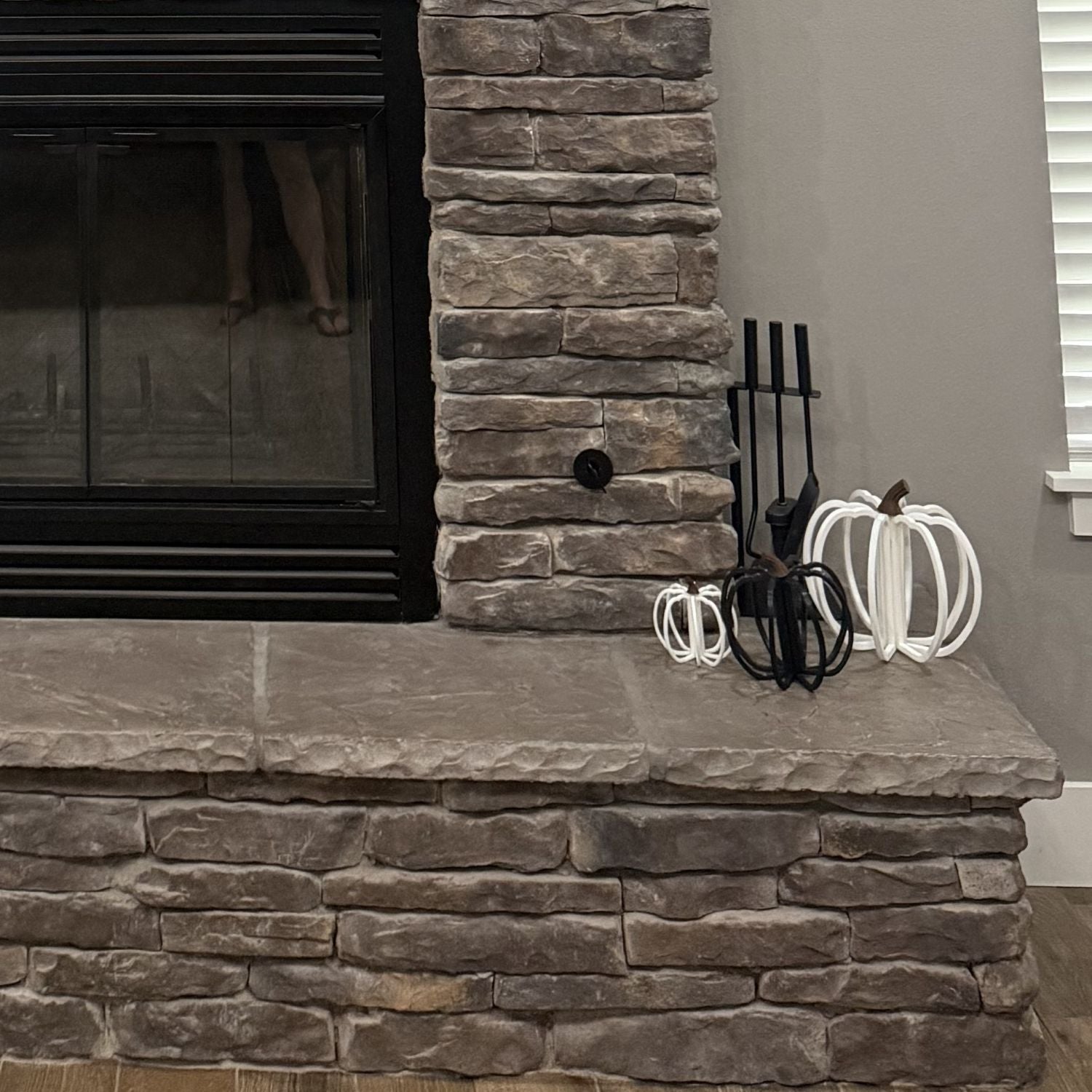 Black Bear Mountain Stone - Stone Veneer - Capstone / Hearthstone Slate