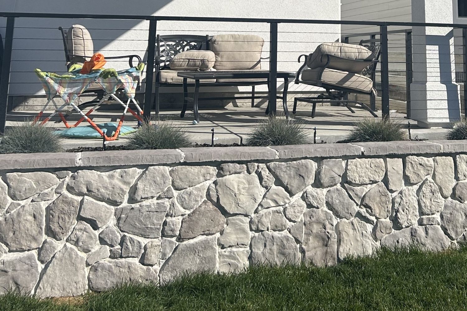 Black Bear Mountain Stone - Stone Veneer - Field Stone Ash