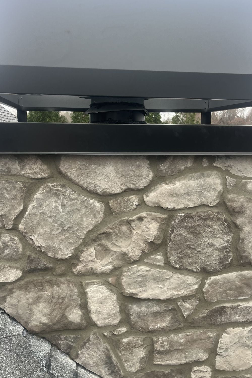 Black Bear Mountain Stone - Stone Veneer - Field Stone Ash