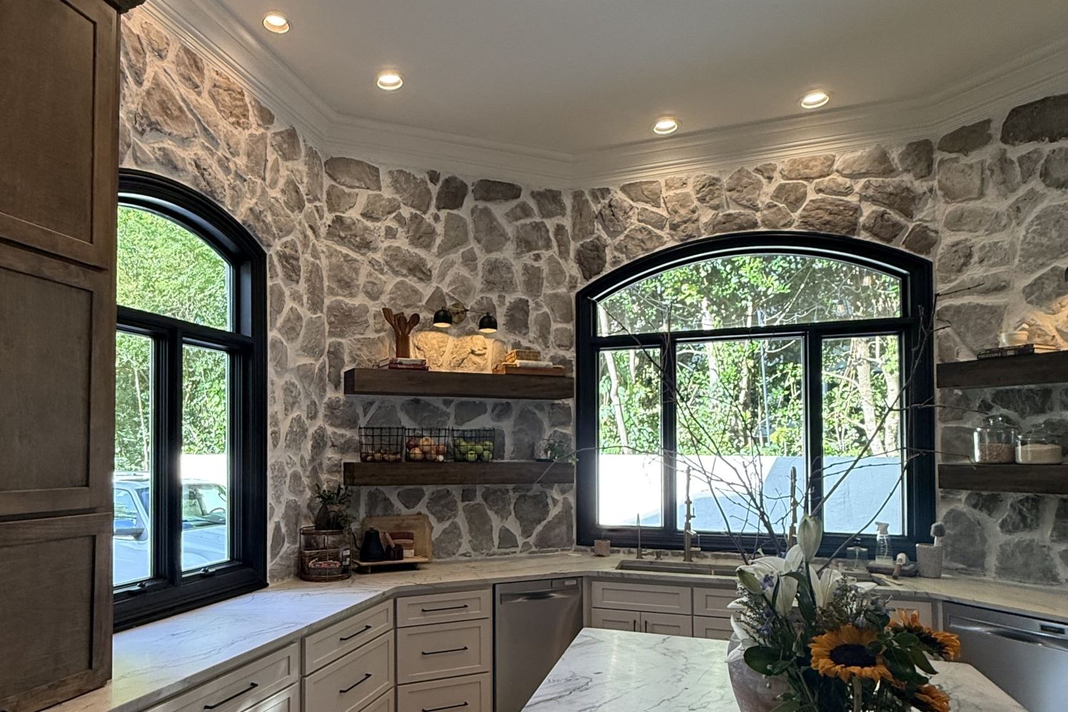 Black Bear Mountain Stone - Stone Veneer - Field Stone Ash