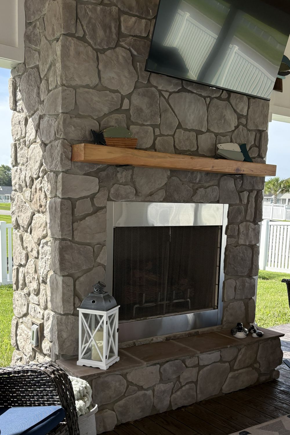 Black Bear Mountain Stone - Stone Veneer - Field Stone Ash