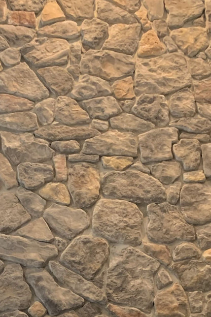 Black Bear Mountain Stone - Stone Veneer - Field Stone Kona