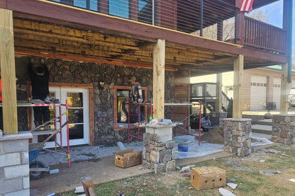 Black Bear Mountain Stone - Stone Veneer - Field Stone Kona