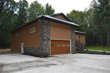 Black Bear Mountain Stone - Stone Veneer - Field Stone Midnight