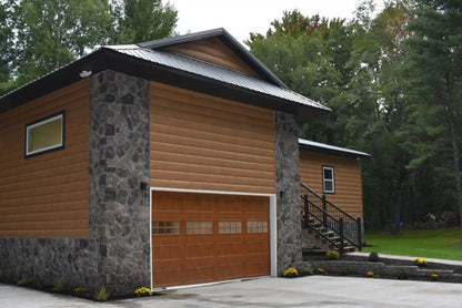 Black Bear Mountain Stone - Stone Veneer - Field Stone Midnight