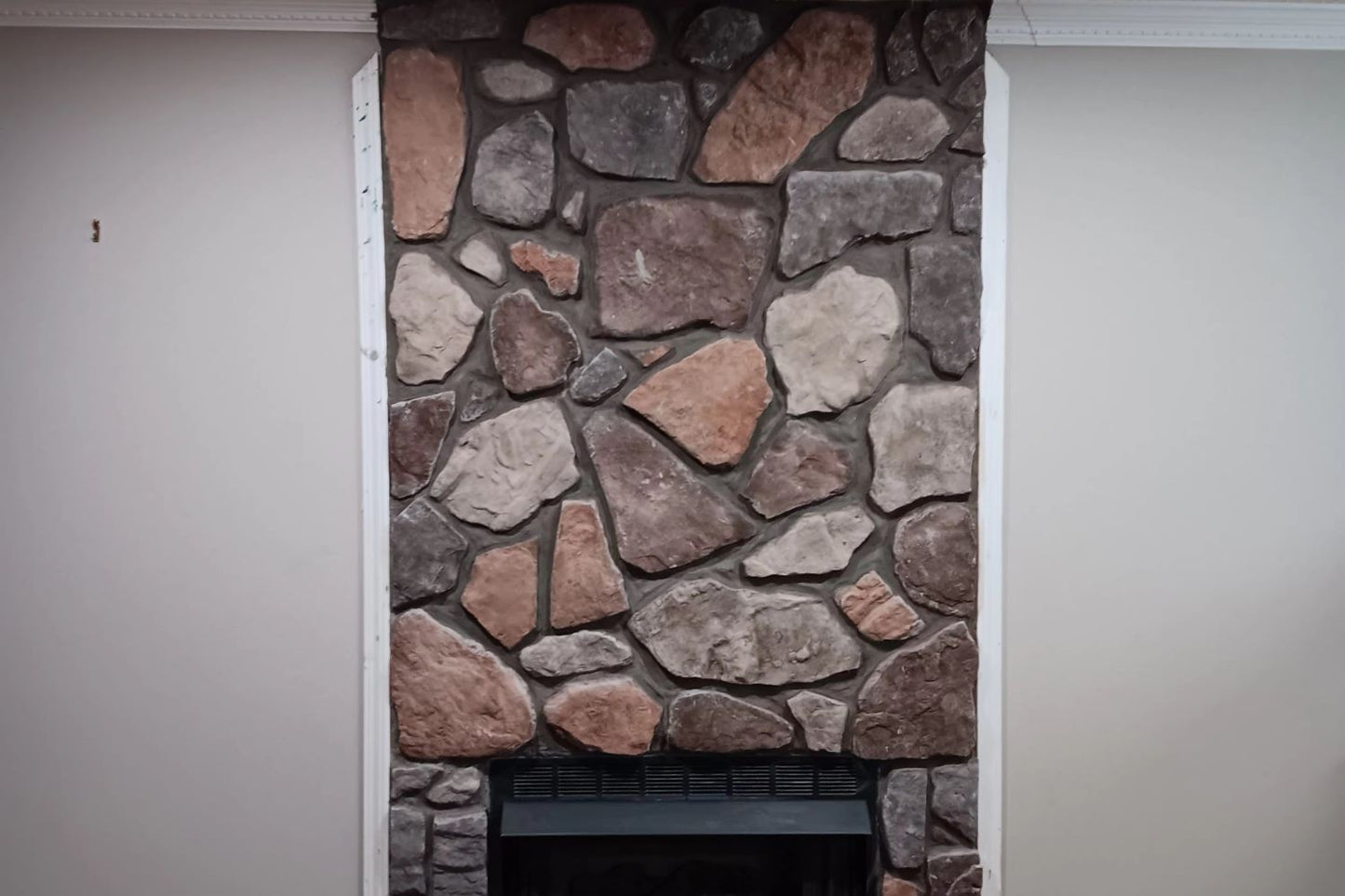 Black Bear Mountain Stone - Stone Veneer - Field Stone Ozark