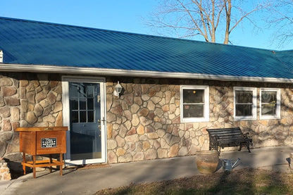 Black Bear Mountain Stone - Stone Veneer - Field Stone Ozark