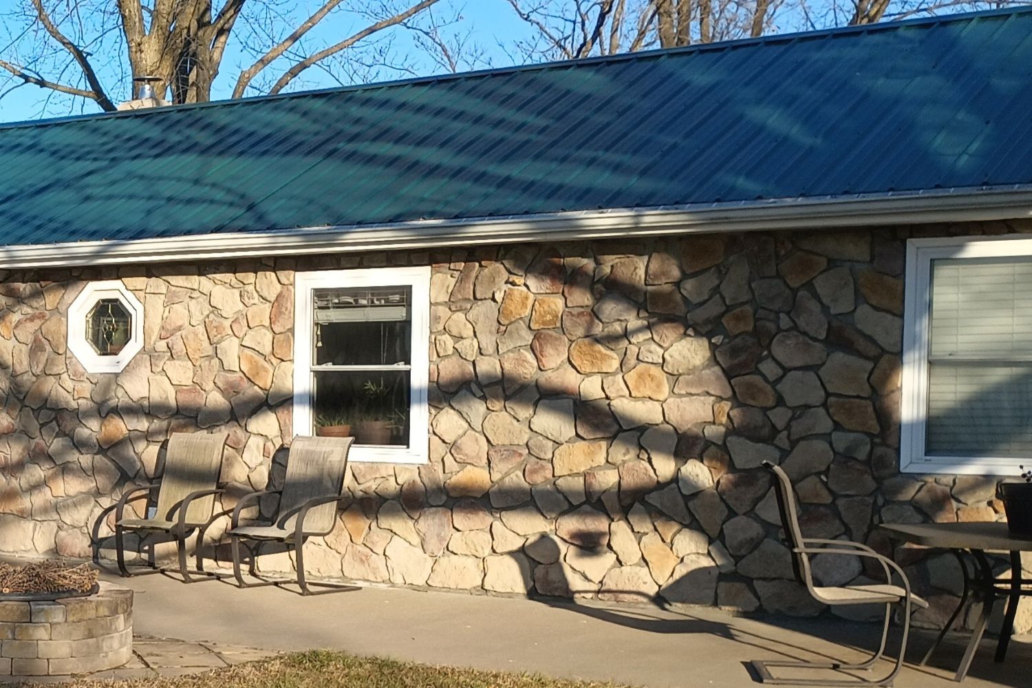 Black Bear Mountain Stone - Stone Veneer - Field Stone Ozark