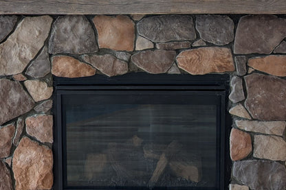 Black Bear Mountain Stone - Stone Veneer - Field Stone Ozark