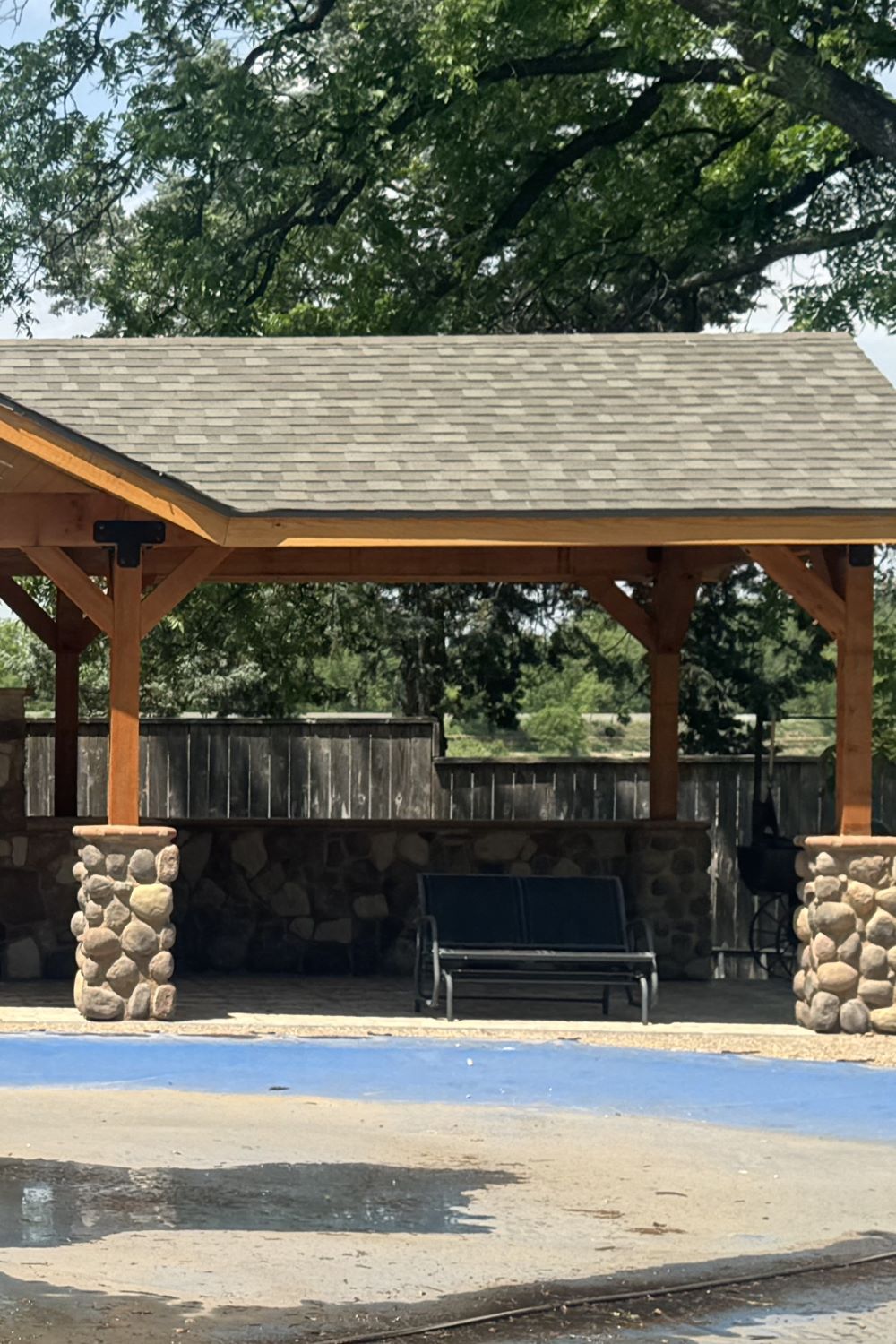 Black Bear Mountain Stone - Stone Veneer - Field Stone Rustic