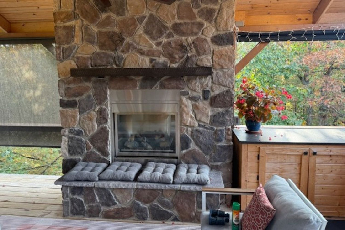 Black Bear Mountain Stone - Stone Veneer - Field Stone Rustic
