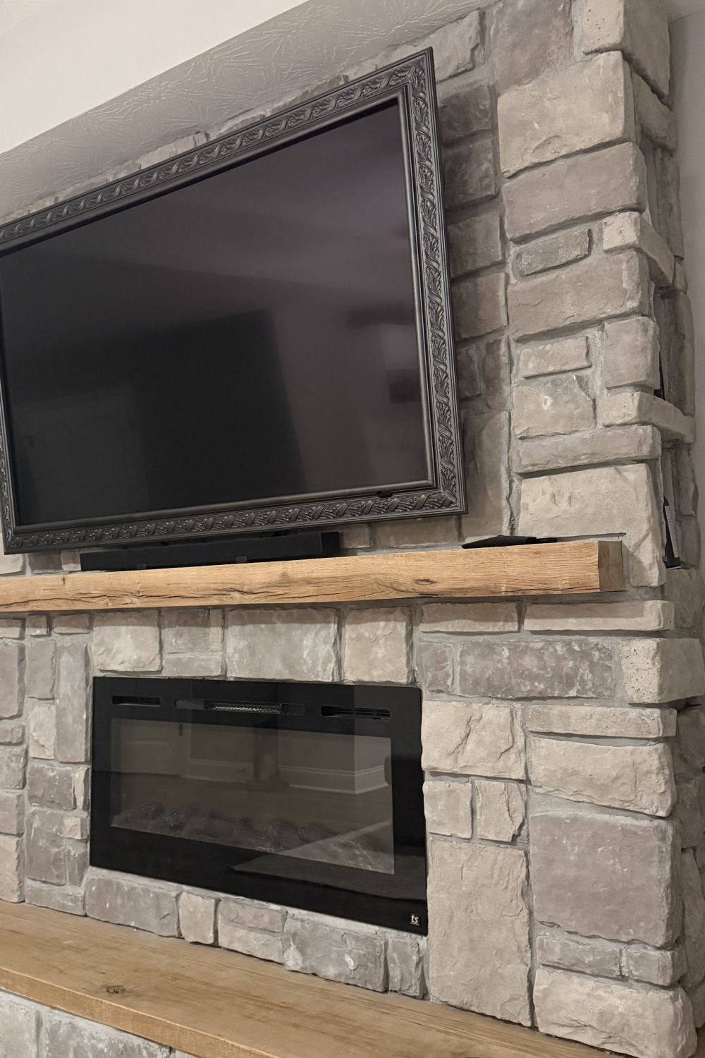 Black Bear Mountain Stone - Stone Veneer - Hackett Stone Ash