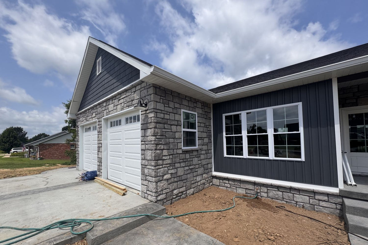Black Bear Mountain Stone - Stone Veneer - Hackett Stone Ash