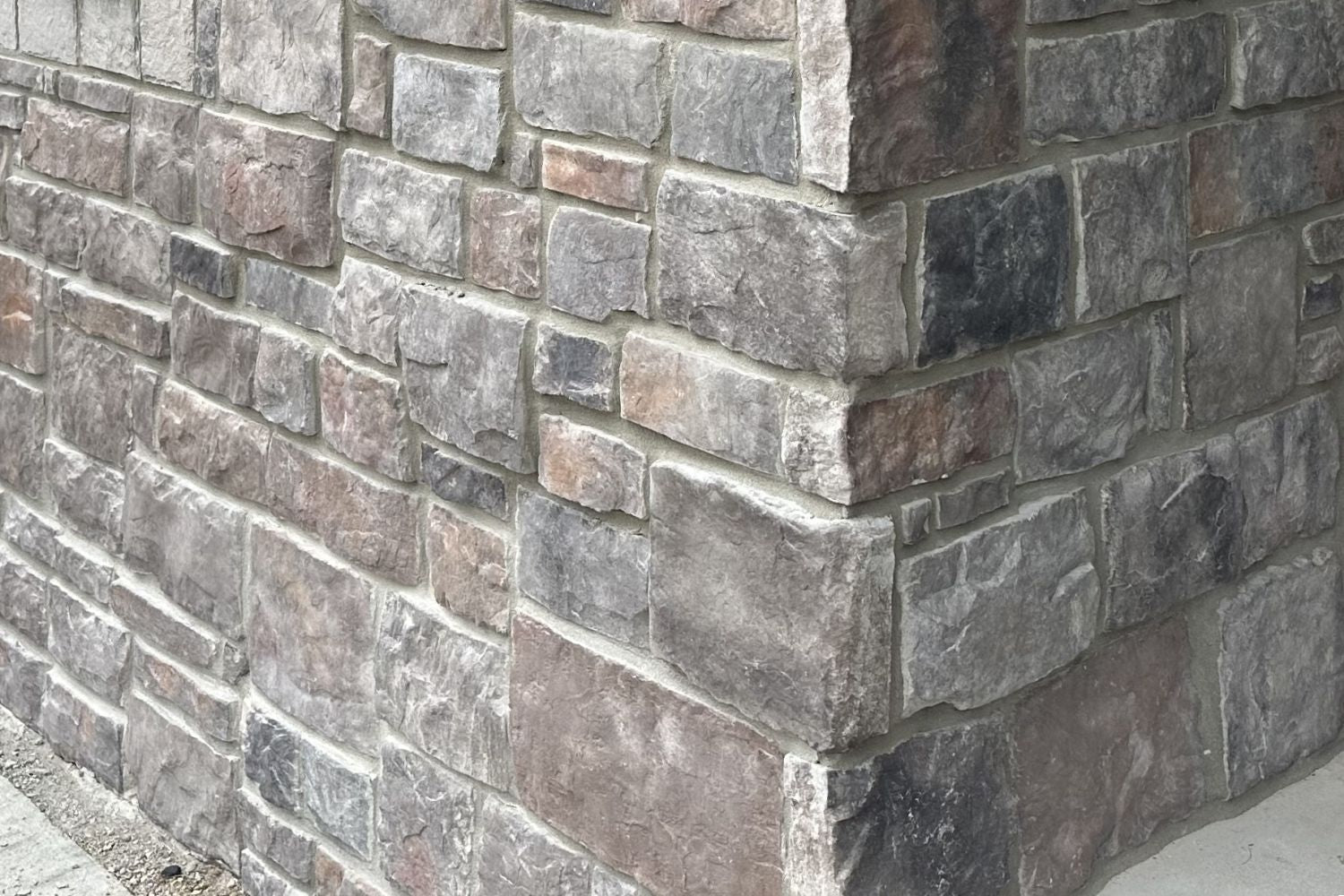 Black Bear Mountain Stone - Stone Veneer - Hackett Stone Buck Mountain