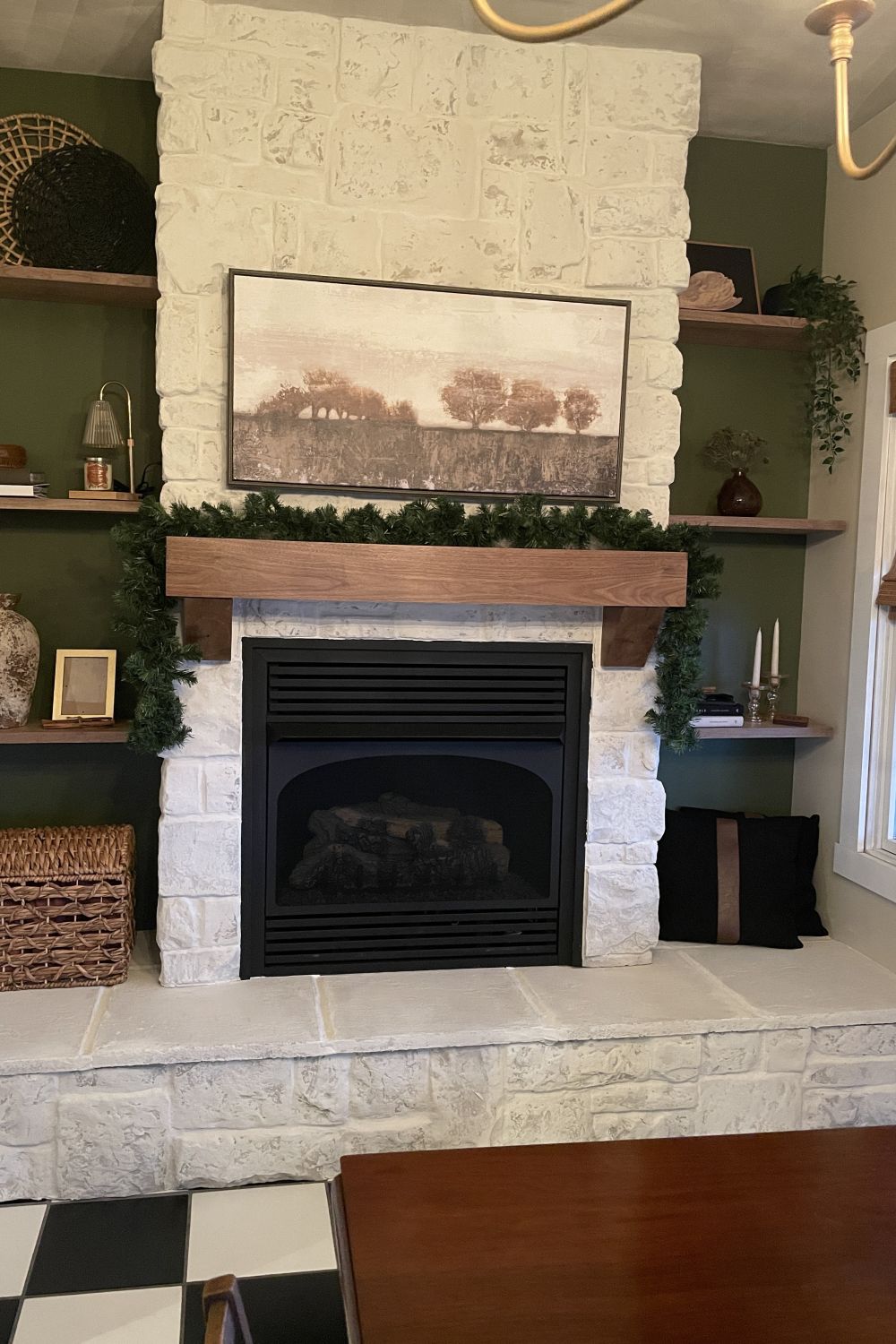 Black Bear Mountain Stone - Stone Veneer - Hackett Stone Chalk