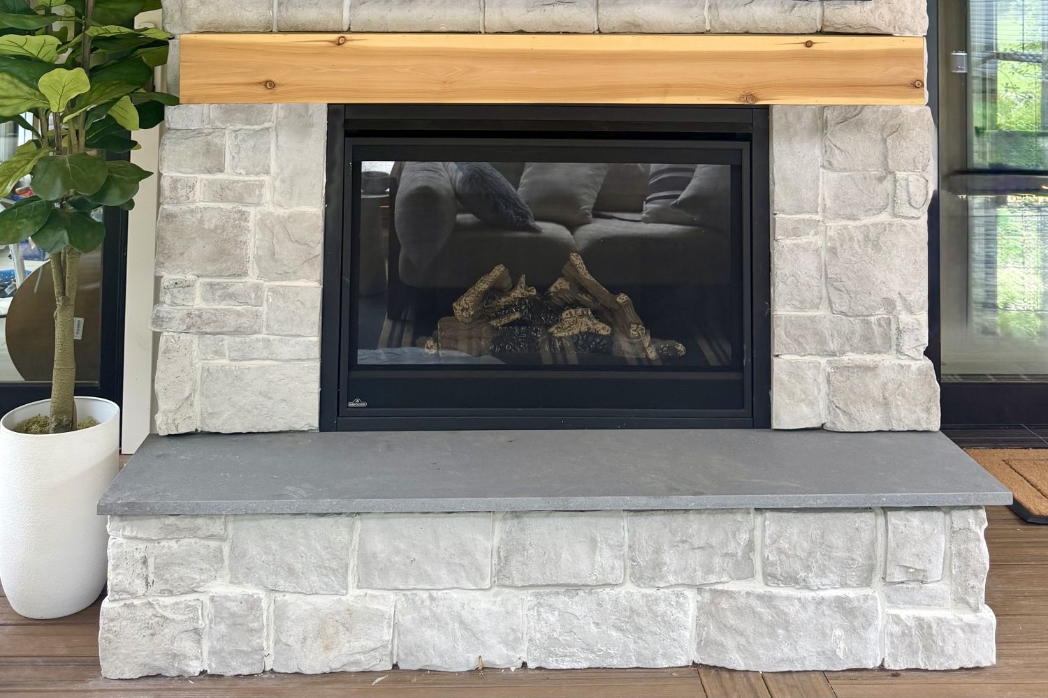 Black Bear Mountain Stone - Stone Veneer - Hackett Stone Chalk