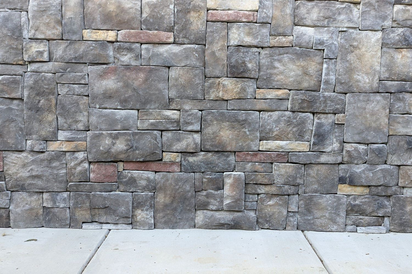 Black Bear Mountain Stone - Stone Veneer - Hackett Stone Kona