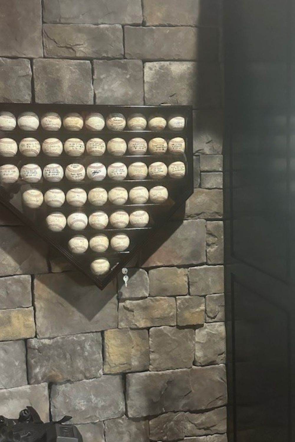 Black Bear Mountain Stone - Stone Veneer - Hackett Stone Kona