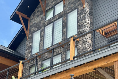 Black Bear Mountain Stone - Stone Veneer - Hackett Stone Midnight