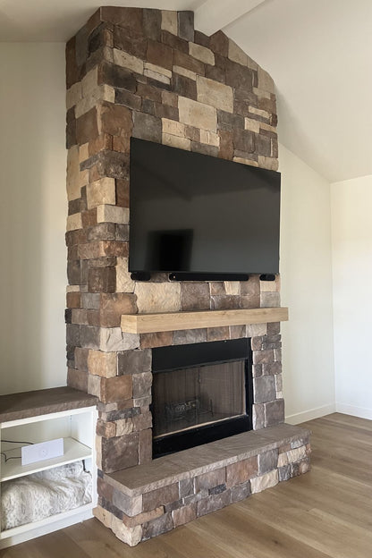 Black Bear Mountain Stone - Stone Veneer - Hackett Stone Rustic
