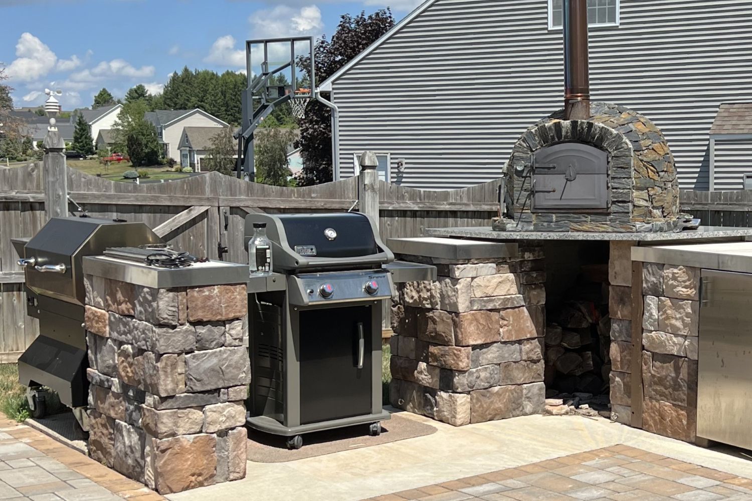 Black Bear Mountain Stone - Stone Veneer - Hackett Stone Rustic