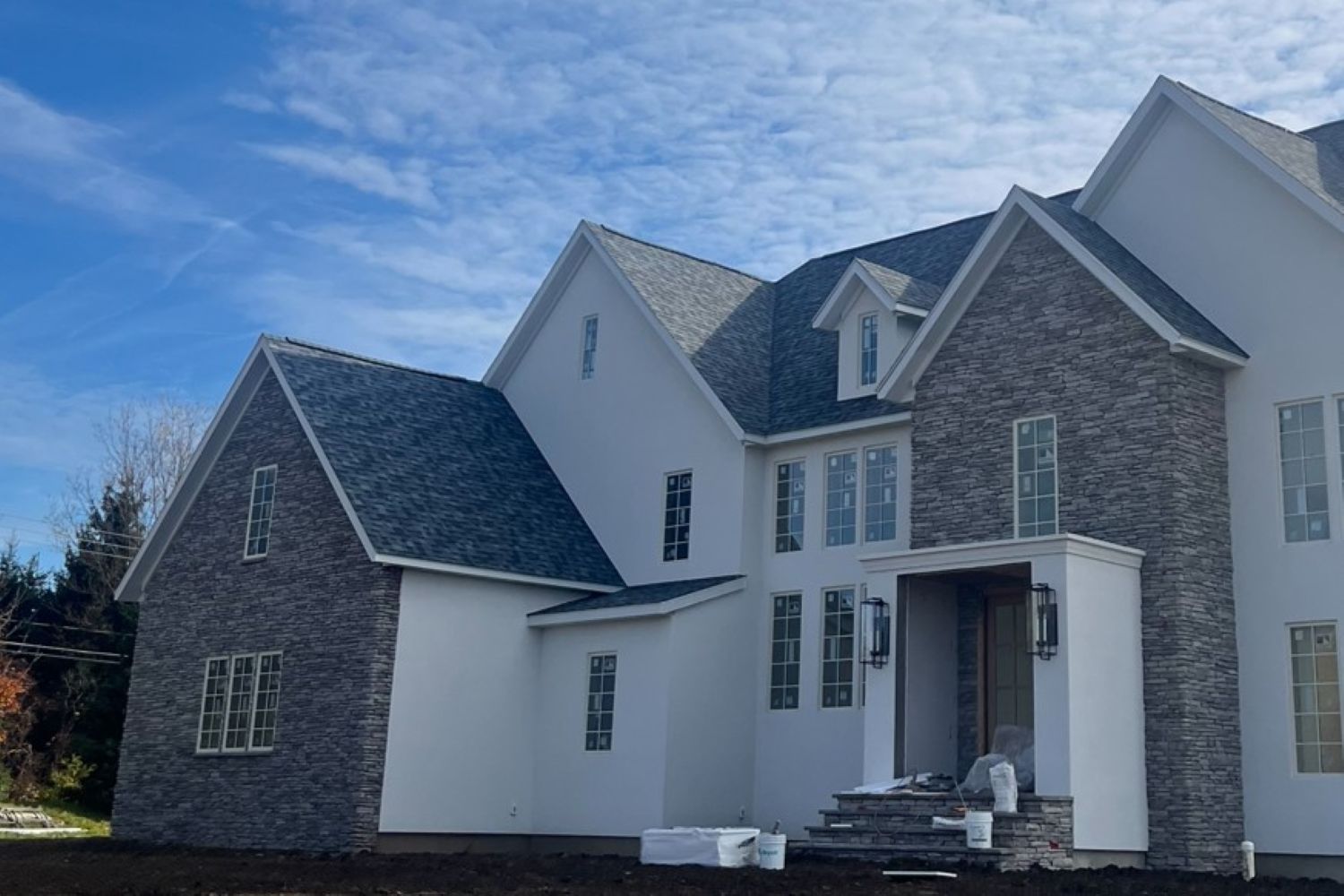 Black Bear Mountain Stone - Stone Veneer - Ledge Stone Ash