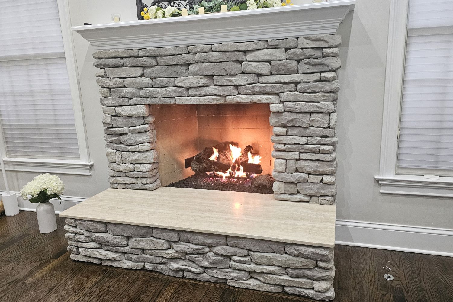 Black Bear Mountain Stone - Stone Veneer - Ledge Stone Ash