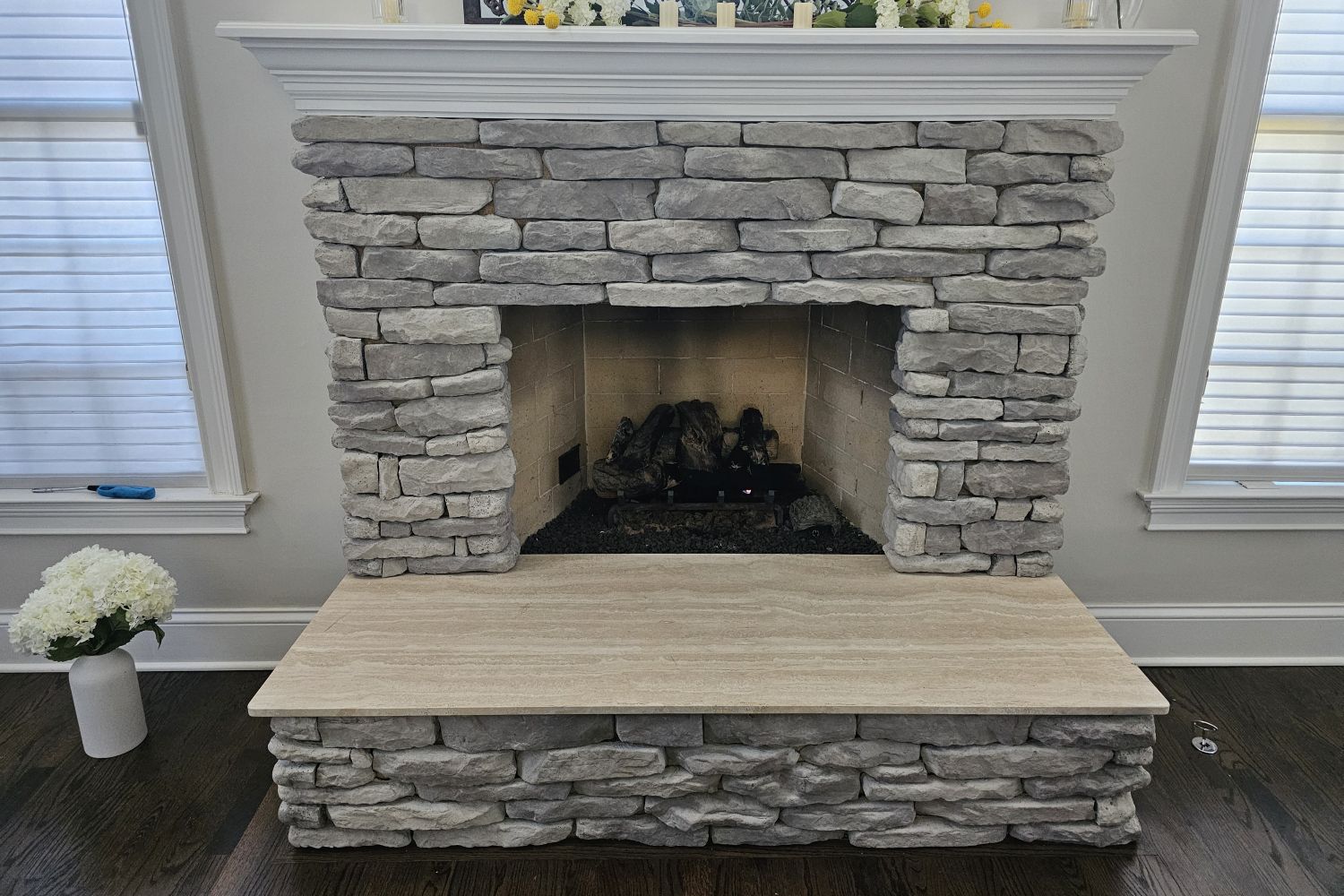 Black Bear Mountain Stone - Stone Veneer - Ledge Stone Ash