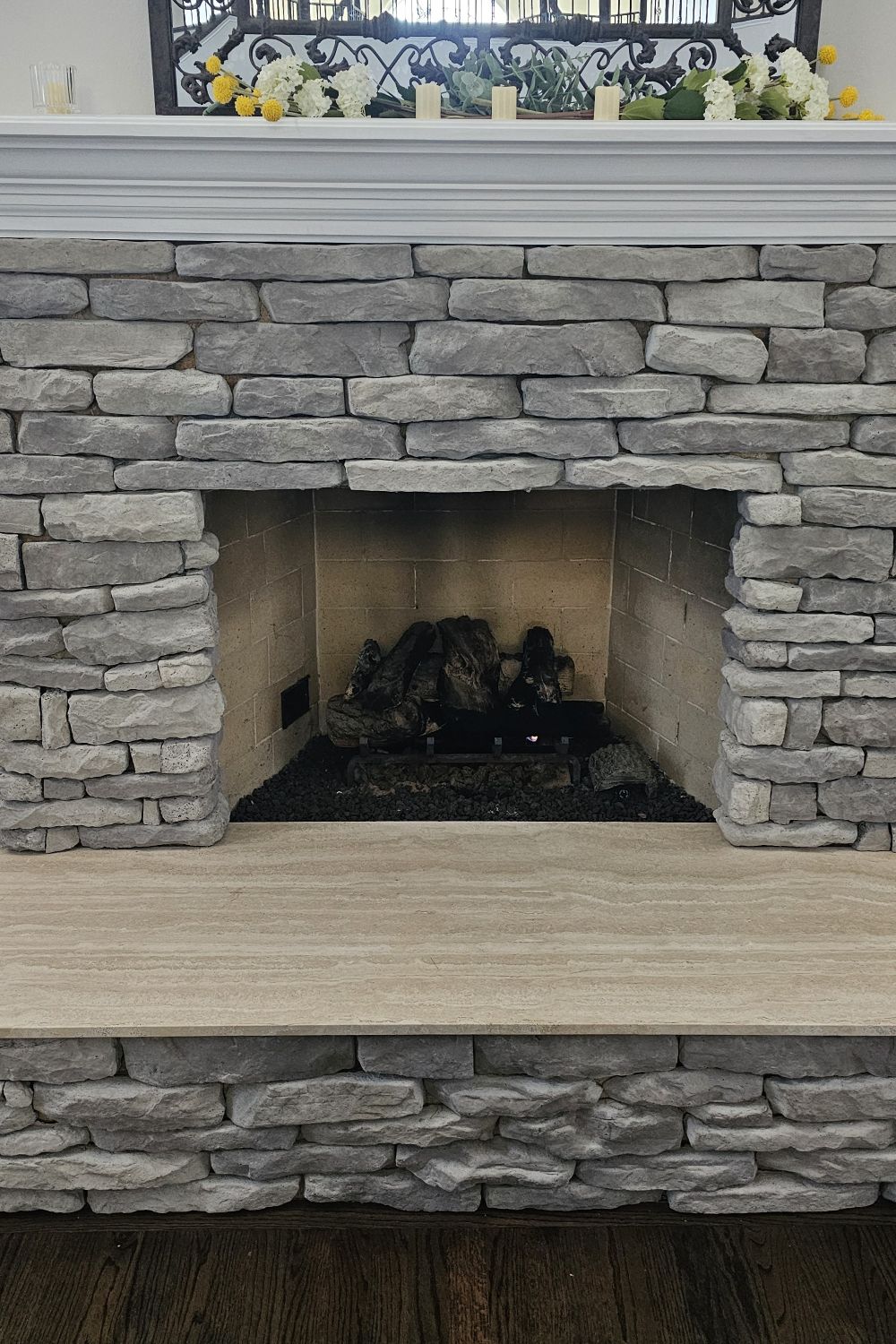 Black Bear Mountain Stone - Stone Veneer - Ledge Stone Ash
