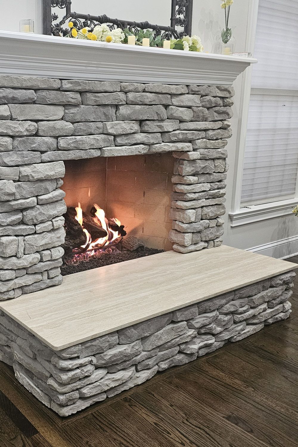 Black Bear Mountain Stone - Stone Veneer - Ledge Stone Ash