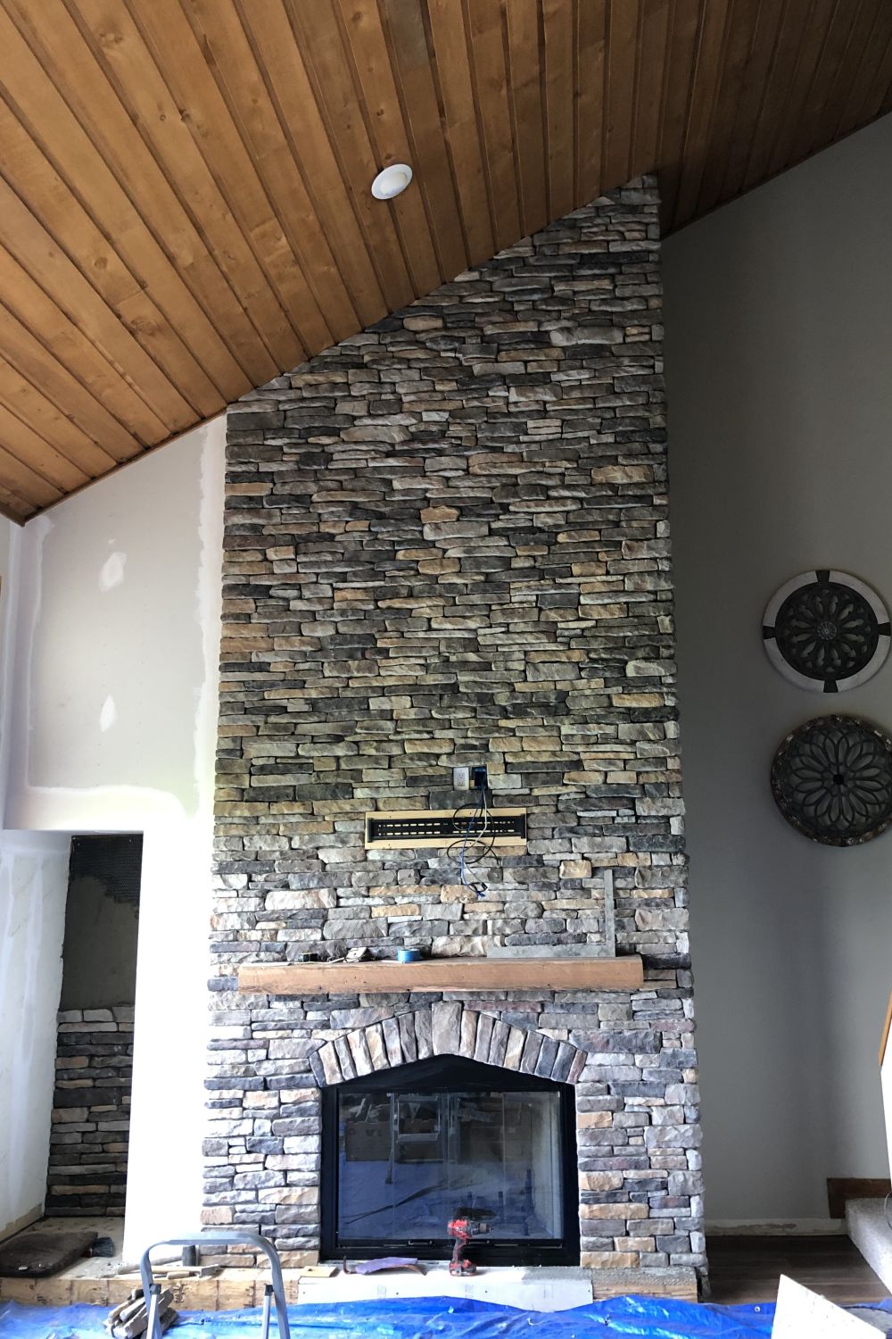 Black Bear Mountain Stone - Stone Veneer - Ledge Stone Aspen