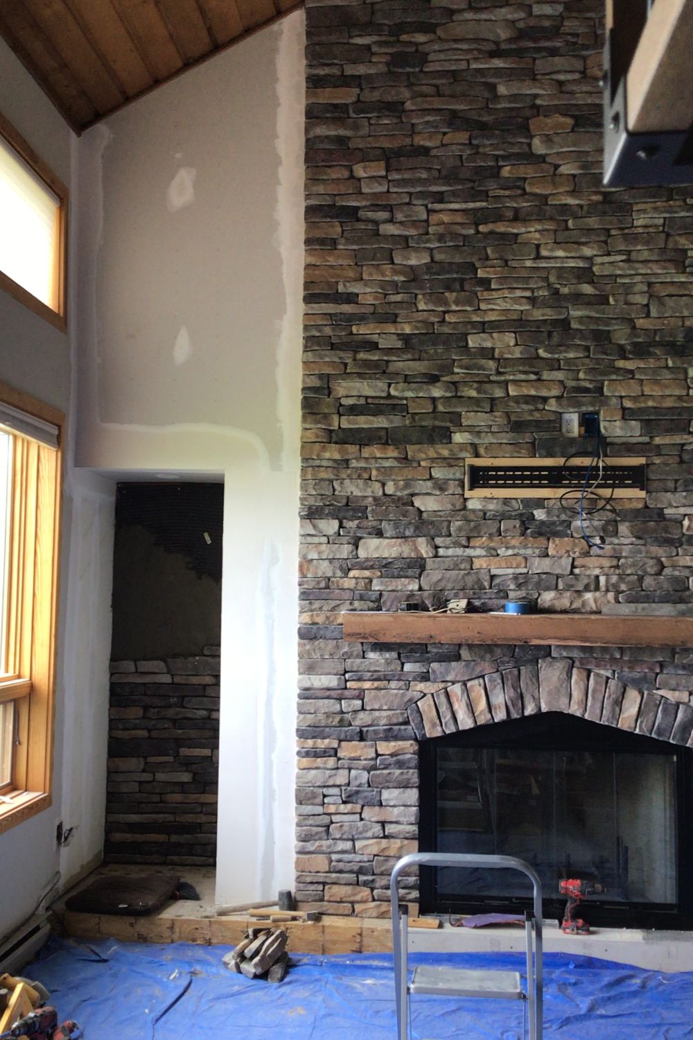 Black Bear Mountain Stone - Stone Veneer - Ledge Stone Aspen