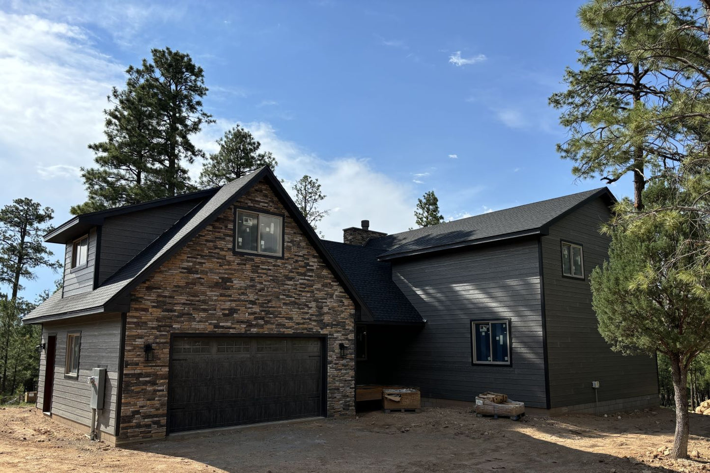 Black Bear Mountain Stone - Stone Veneer - Ledge Stone Aspen