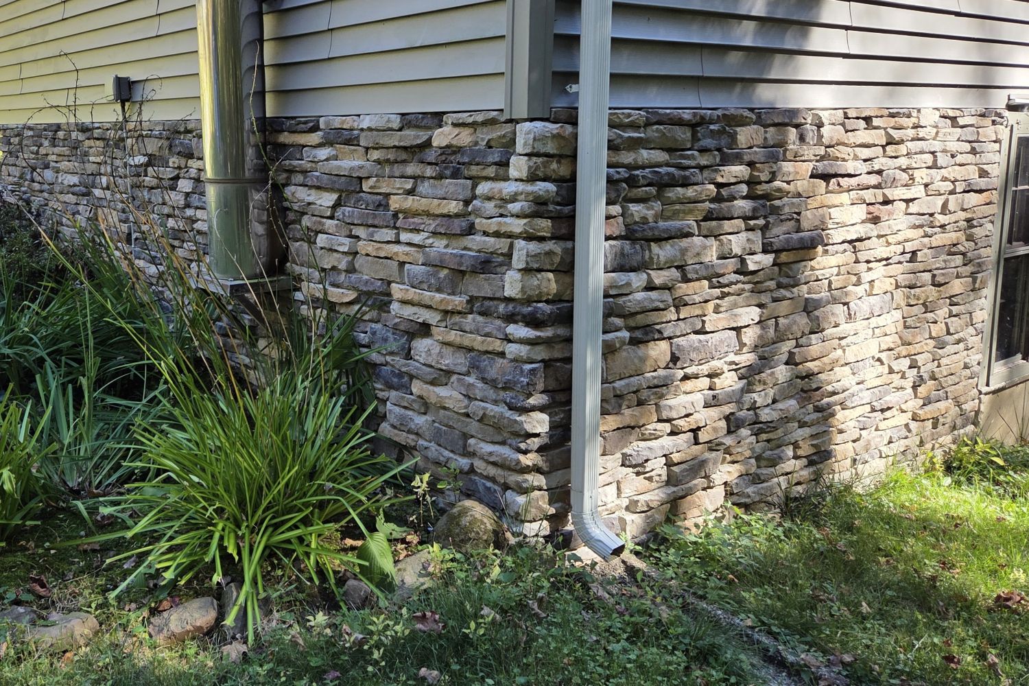 Black Bear Mountain Stone - Stone Veneer - Ledge Stone Aspen