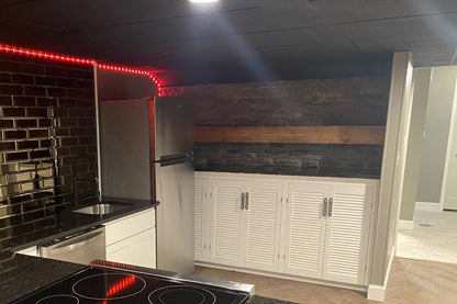 Black Bear Mountain Stone - Stone Veneer - Ledge Stone Midnight