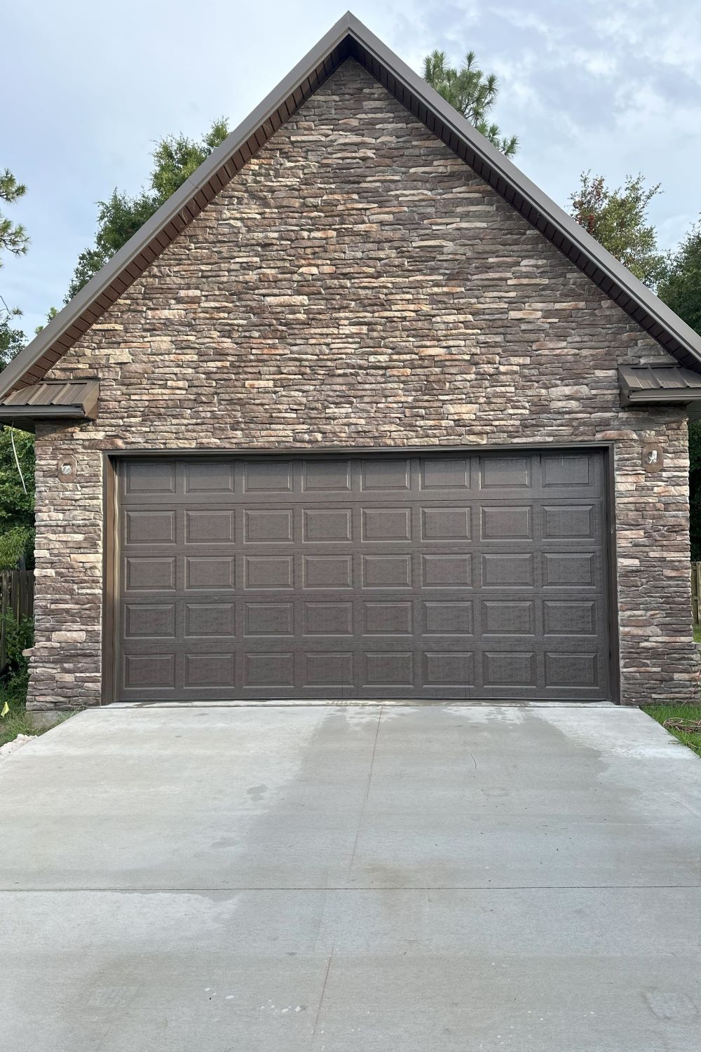 Black Bear Mountain Stone - Stone Veneer - Ledge Stone Mossy Creek