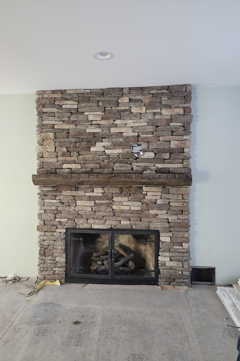 Black Bear Mountain Stone - Stone Veneer - Ledge Stone Mossy Creek