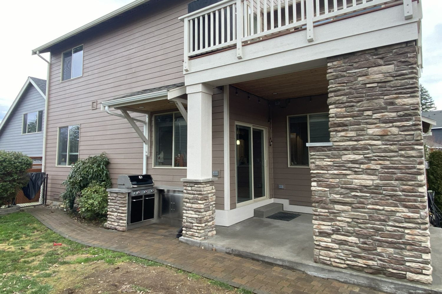 Black Bear Mountain Stone - Stone Veneer - Ledge Stone Mossy Creek