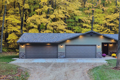 Black Bear Mountain Stone - Stone Veneer - Ledge Stone Mountain Mist