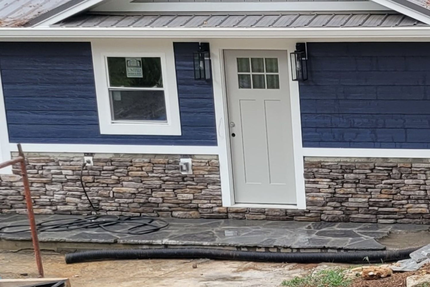 Black Bear Mountain Stone - Stone Veneer - Ledge Stone Mountain Mist