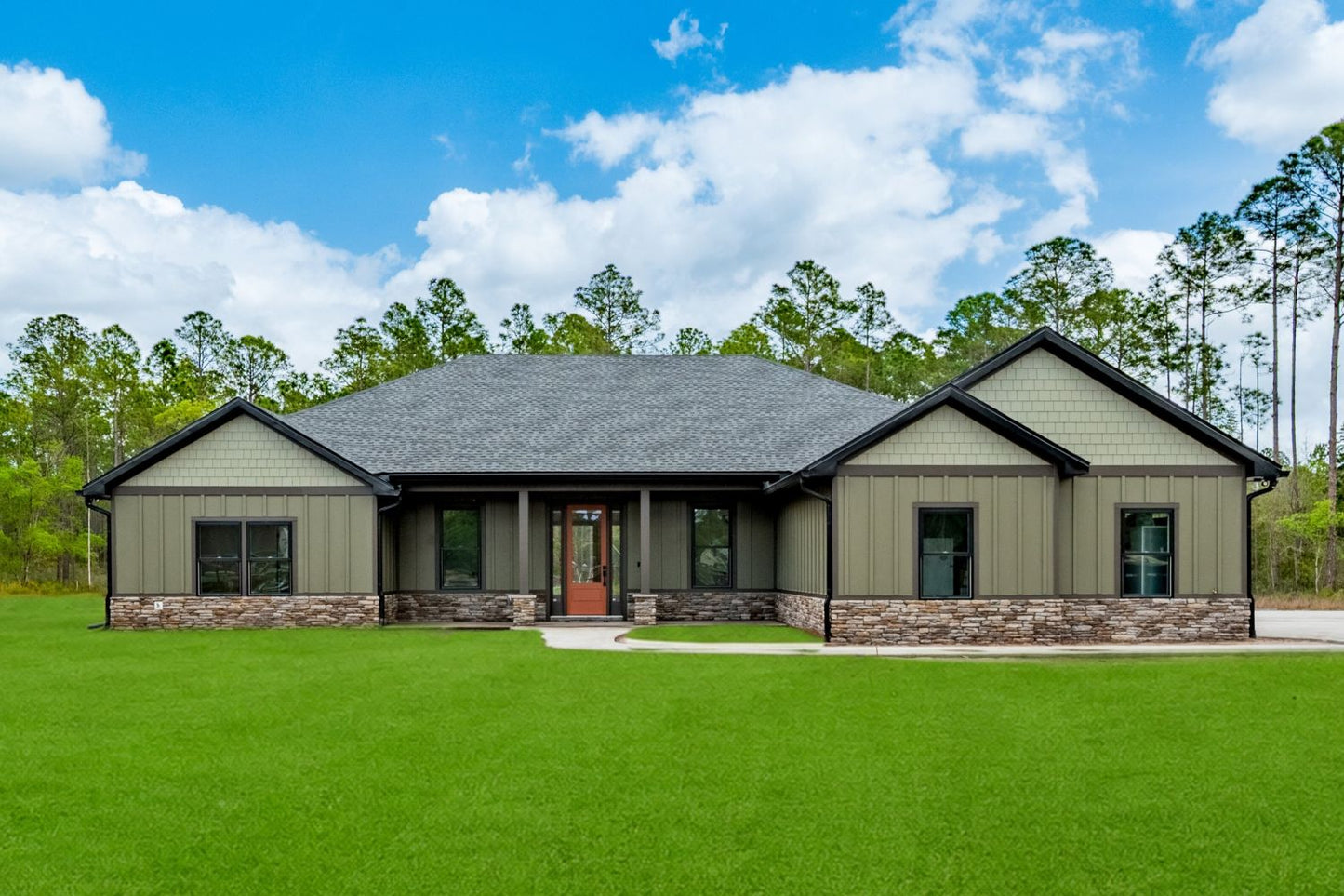 Black Bear Mountain Stone - Stone Veneer - Ledge Stone Mountain Mist