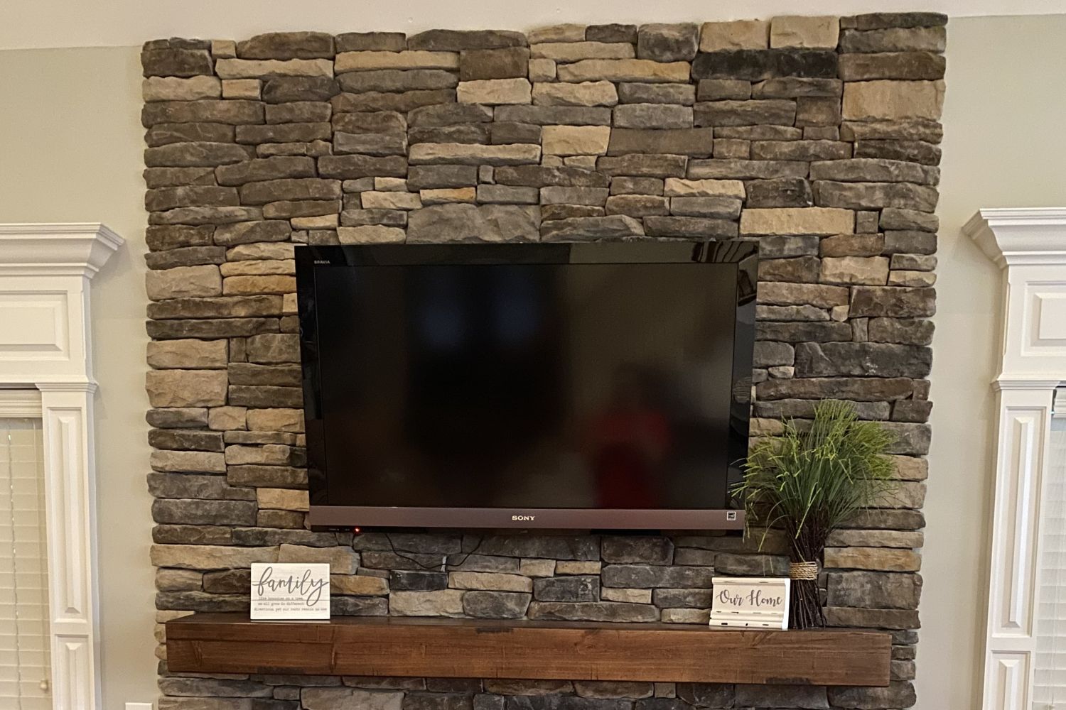Black Bear Mountain Stone - Stone Veneer - Ledge Stone Rustic